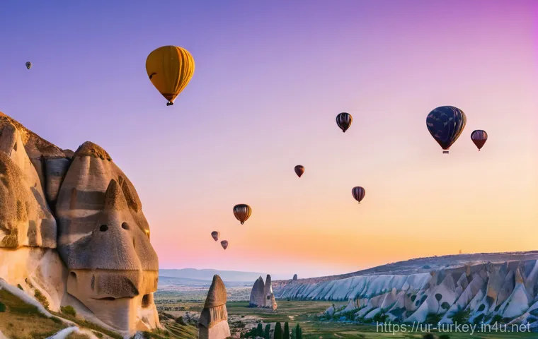 튀르키예의 사진 작가 추천 - **Prompt:** "A vibrant street photography scene in Istanbul, depicting a couple in their early 30s, ...